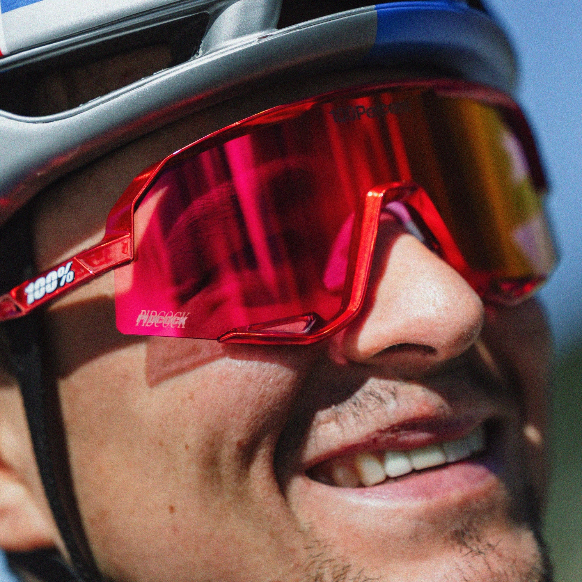 SLENDALE Pidcock Gloss Red Holographic HiPER Fire Red Mirror Lens