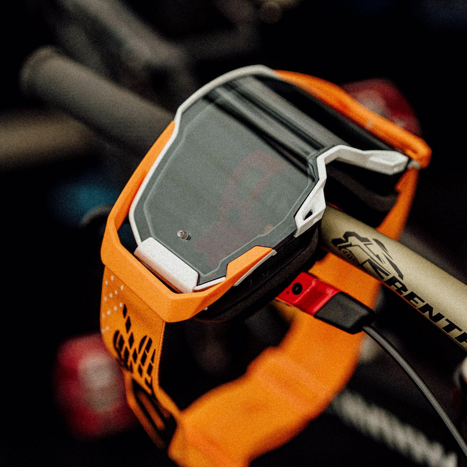 ARMEGA Goggle Invicto