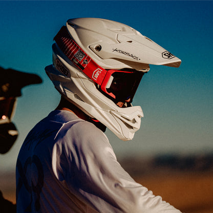 ARMEGA Goggle M1