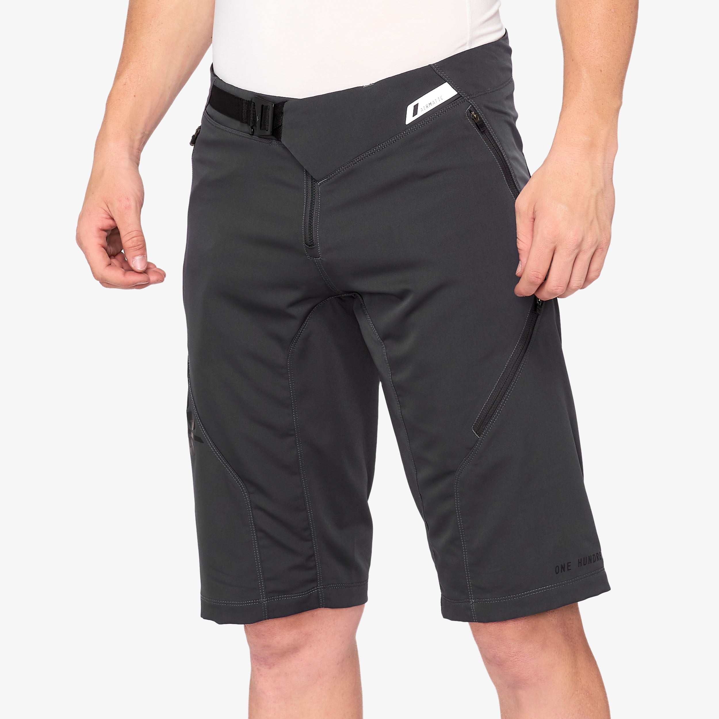 AIRMATIC Shorts Charcoal