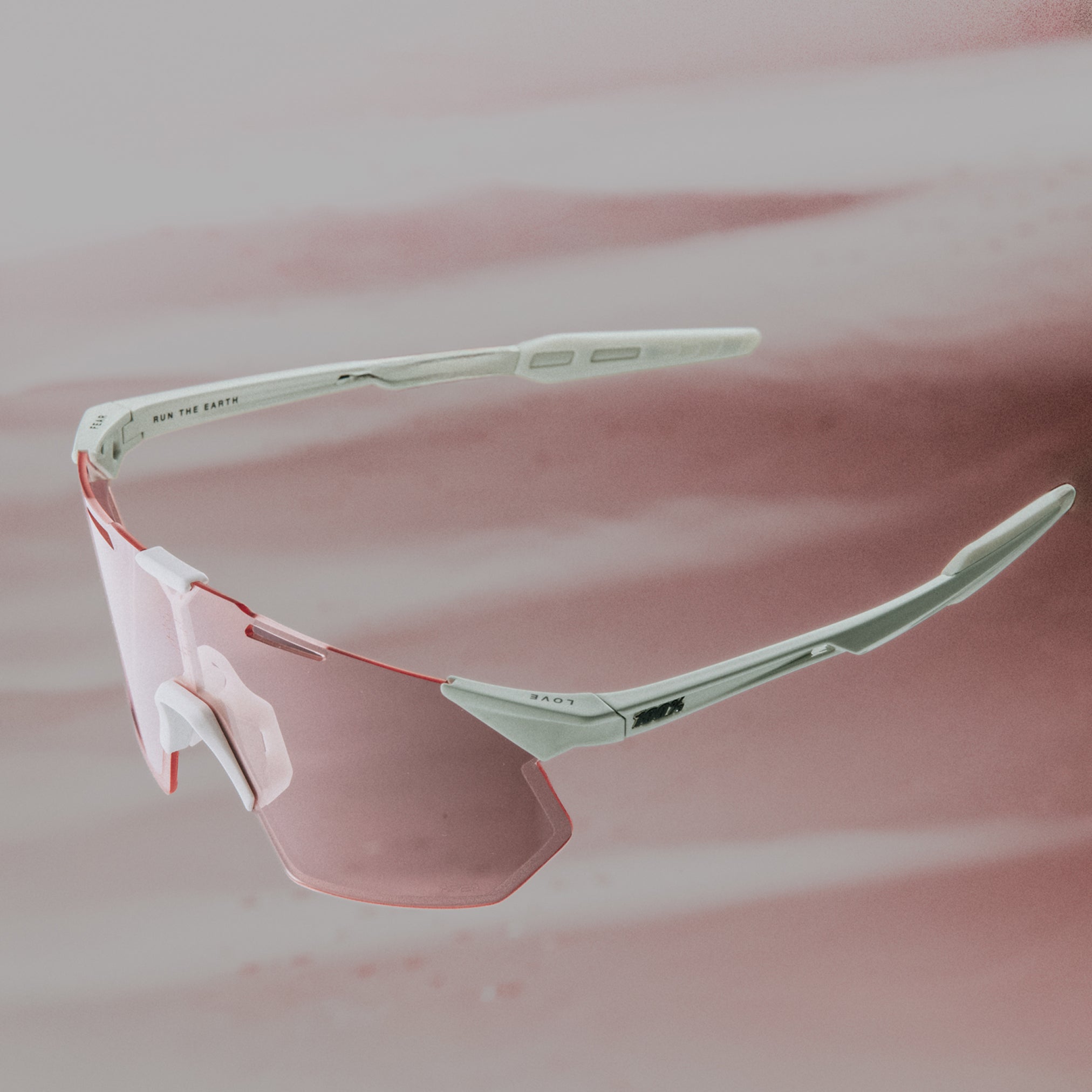 HYPERCRAFT SQ Currently Running Marshmallow HiPER Bronze Lens